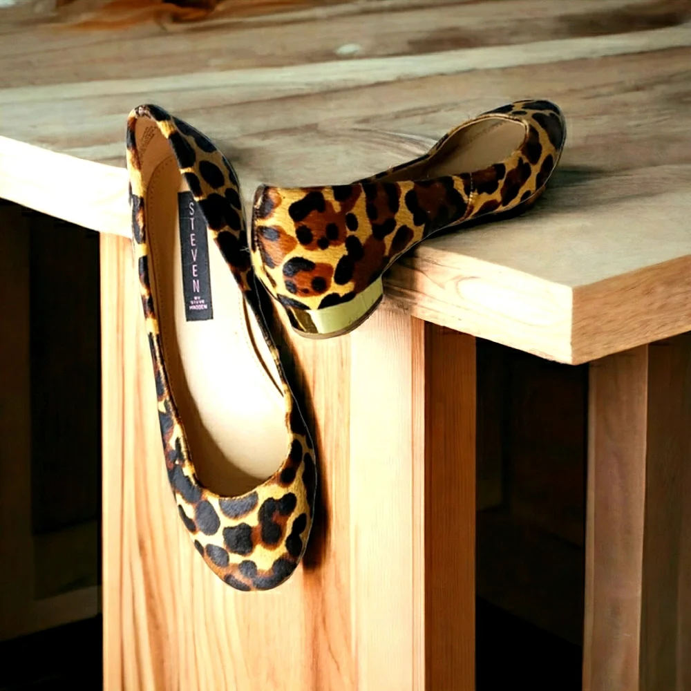 Steven Paigge Leopard Calfskin Flats Gold Heel  Animal Mob Wife Leather Size 7.5